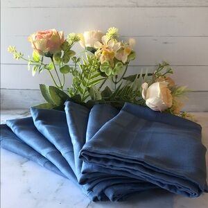 Elegant Blue Table Napkins
